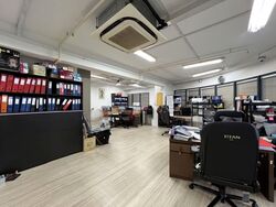 E9 Premium (D27), Factory #575913901